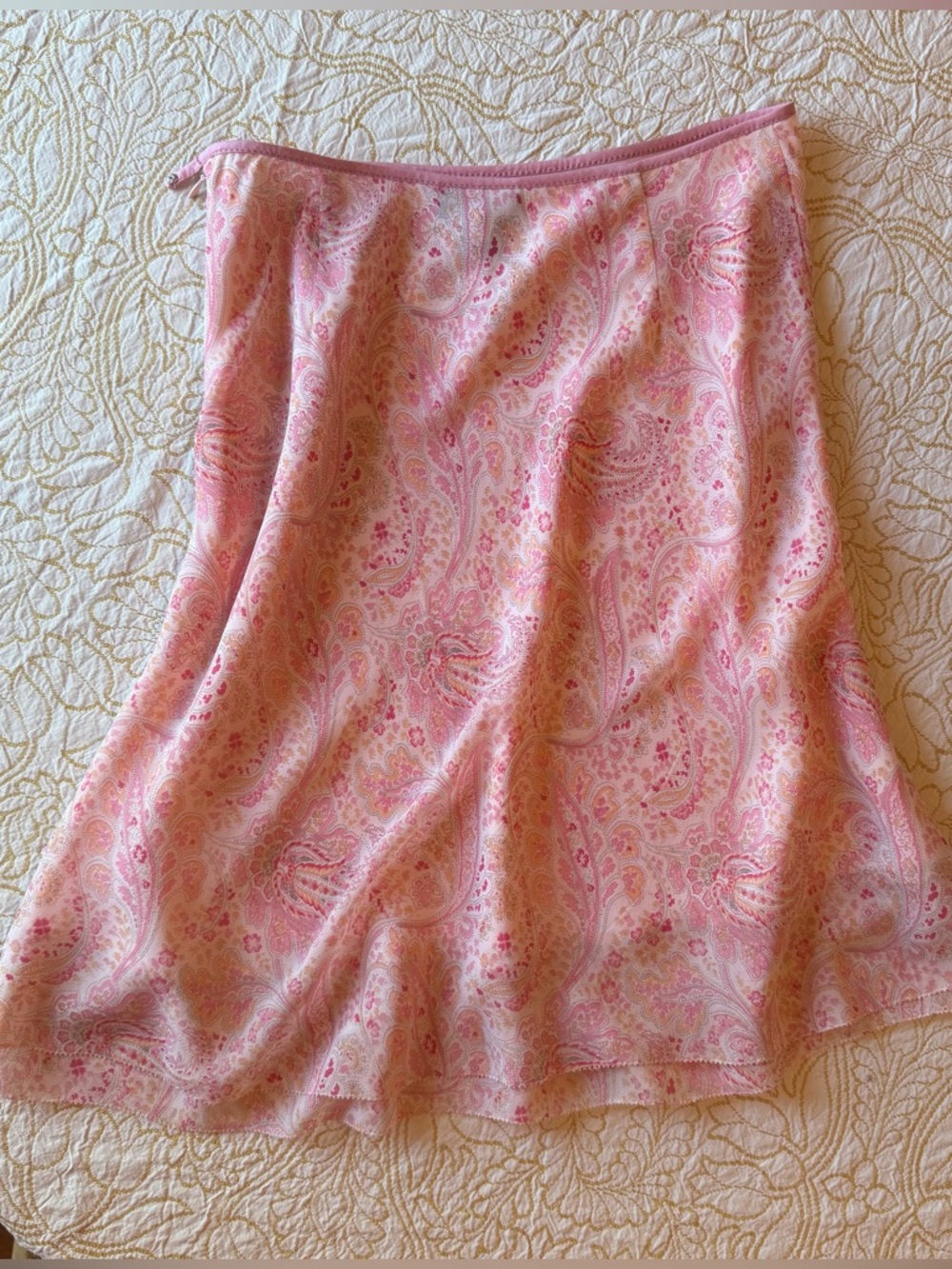 %100 silk pink paisley y2k short skirt